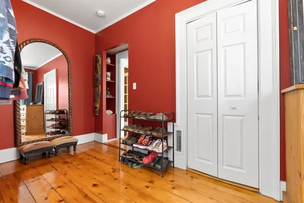 $425,000 | 15 1/2 Williams Street, Unit 2, Salem, MA 01970
