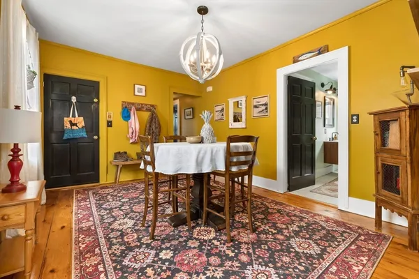 $425,000 | 15 1/2 Williams Street, Unit 2, Salem, MA 01970