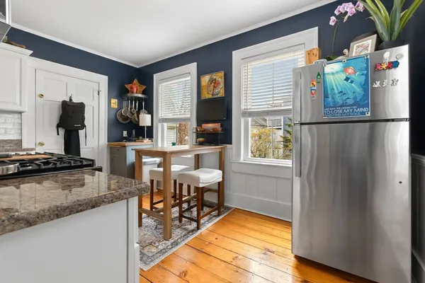 $425,000 | 15 1/2 Williams Street, Unit 2, Salem, MA 01970