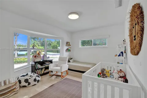 $1,295,000 | 18641 Northeast 21st Avenue, Miami, FL 33179