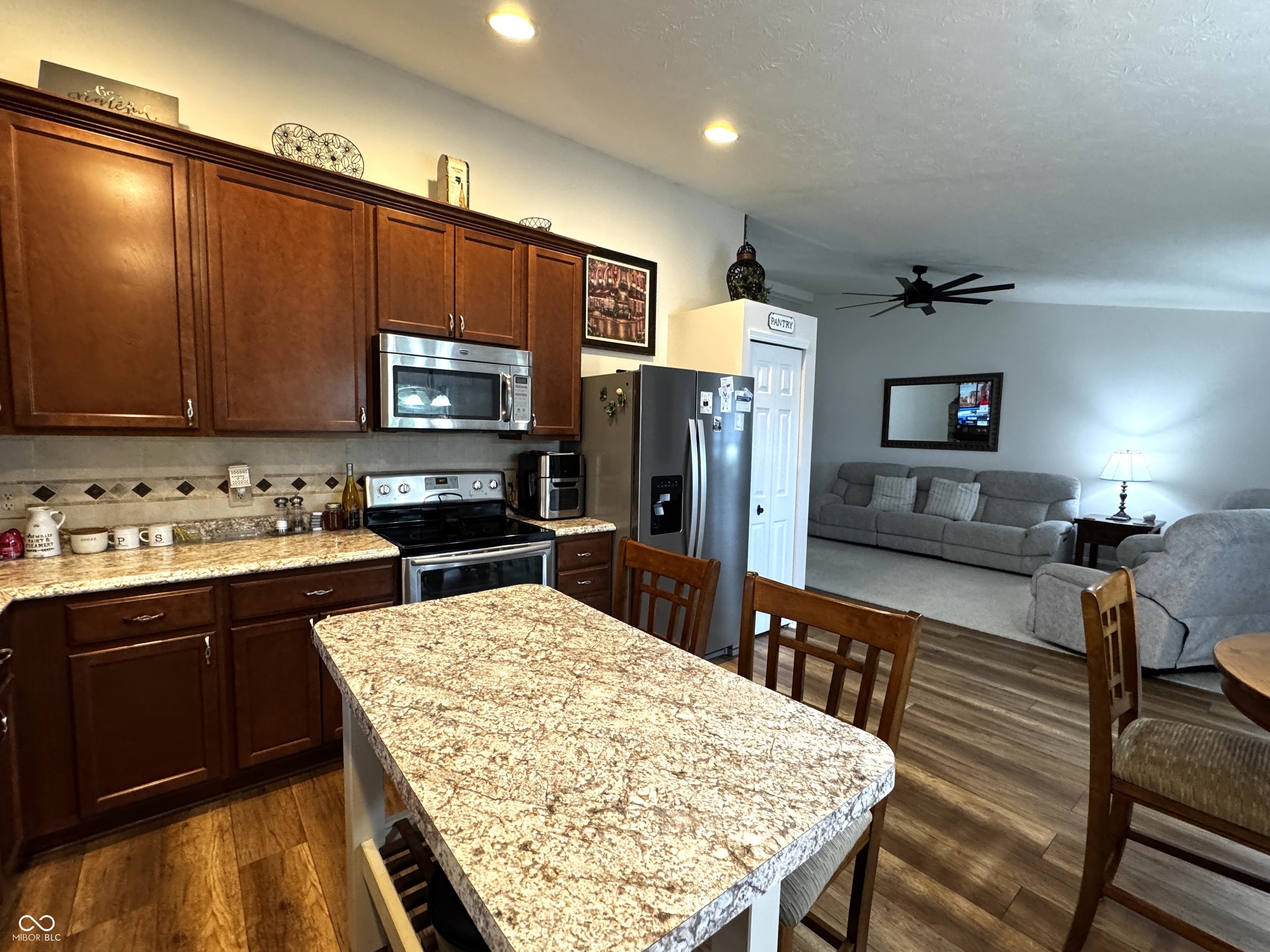 2275 Spring Dipper Drive Greenfield, IN 46140 - Photo 10 of 43