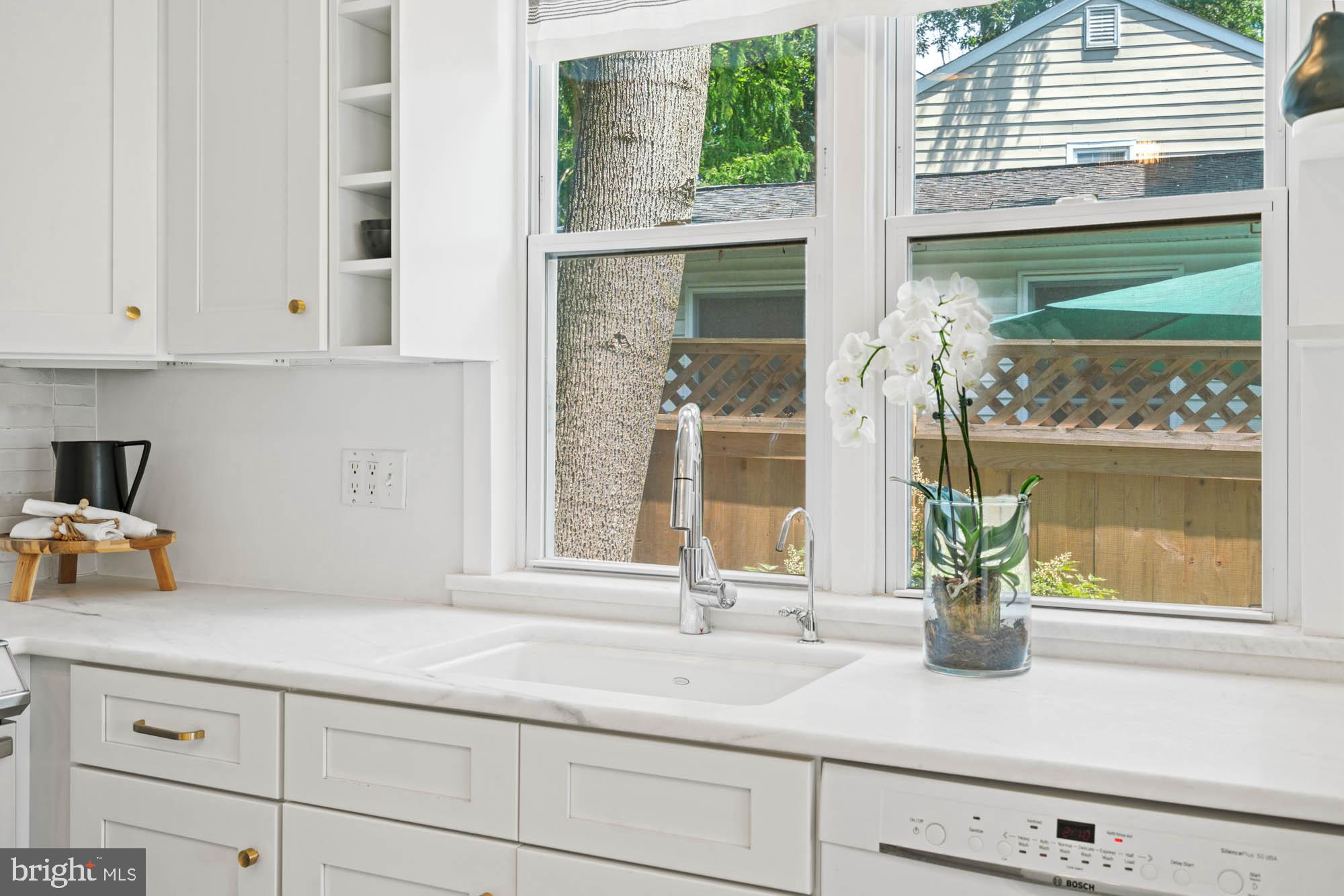 12 Wellesley Circle Glen Echo, MD 20812 - Photo 23 of 52