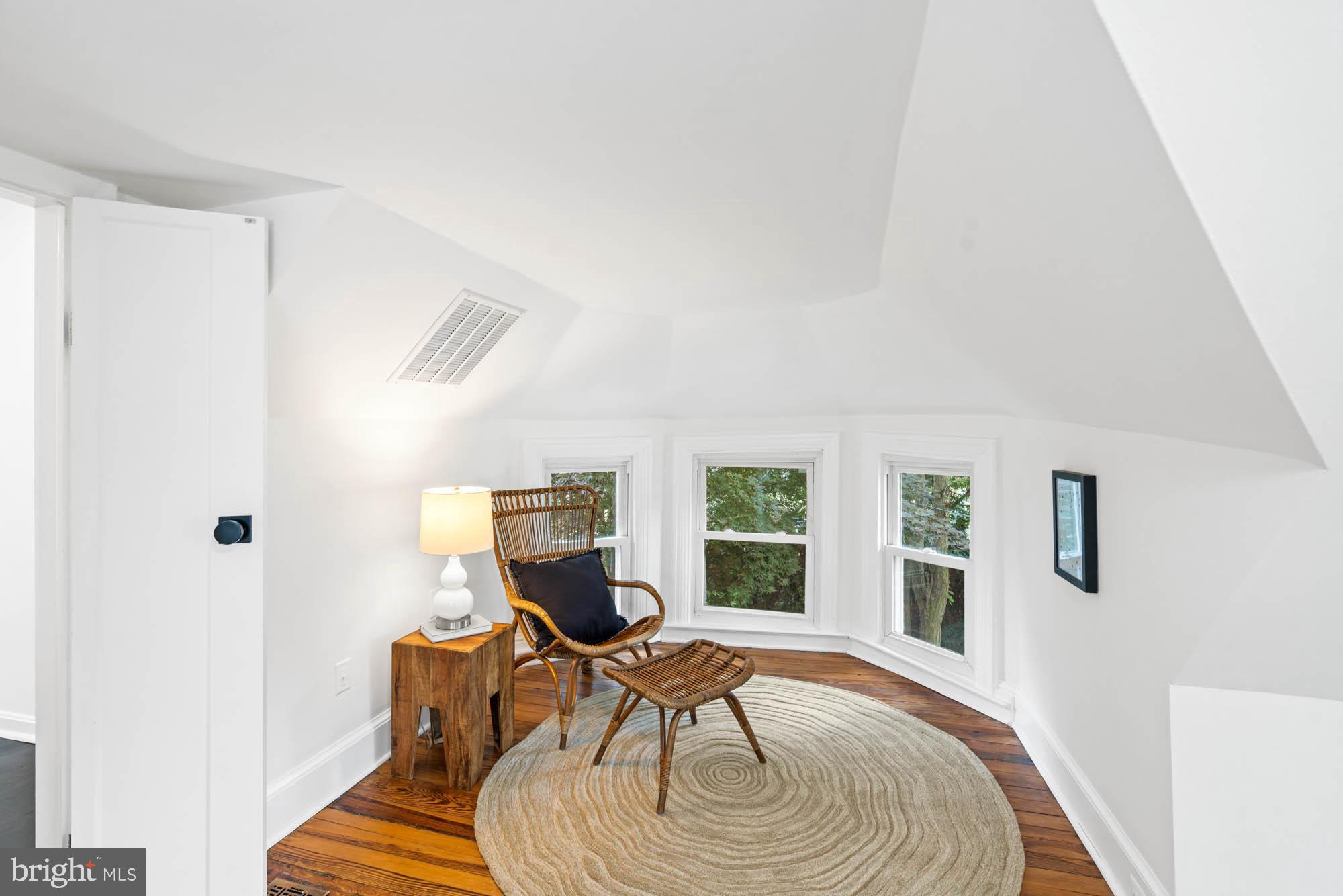 12 Wellesley Circle Glen Echo, MD 20812 - Photo 35 of 52