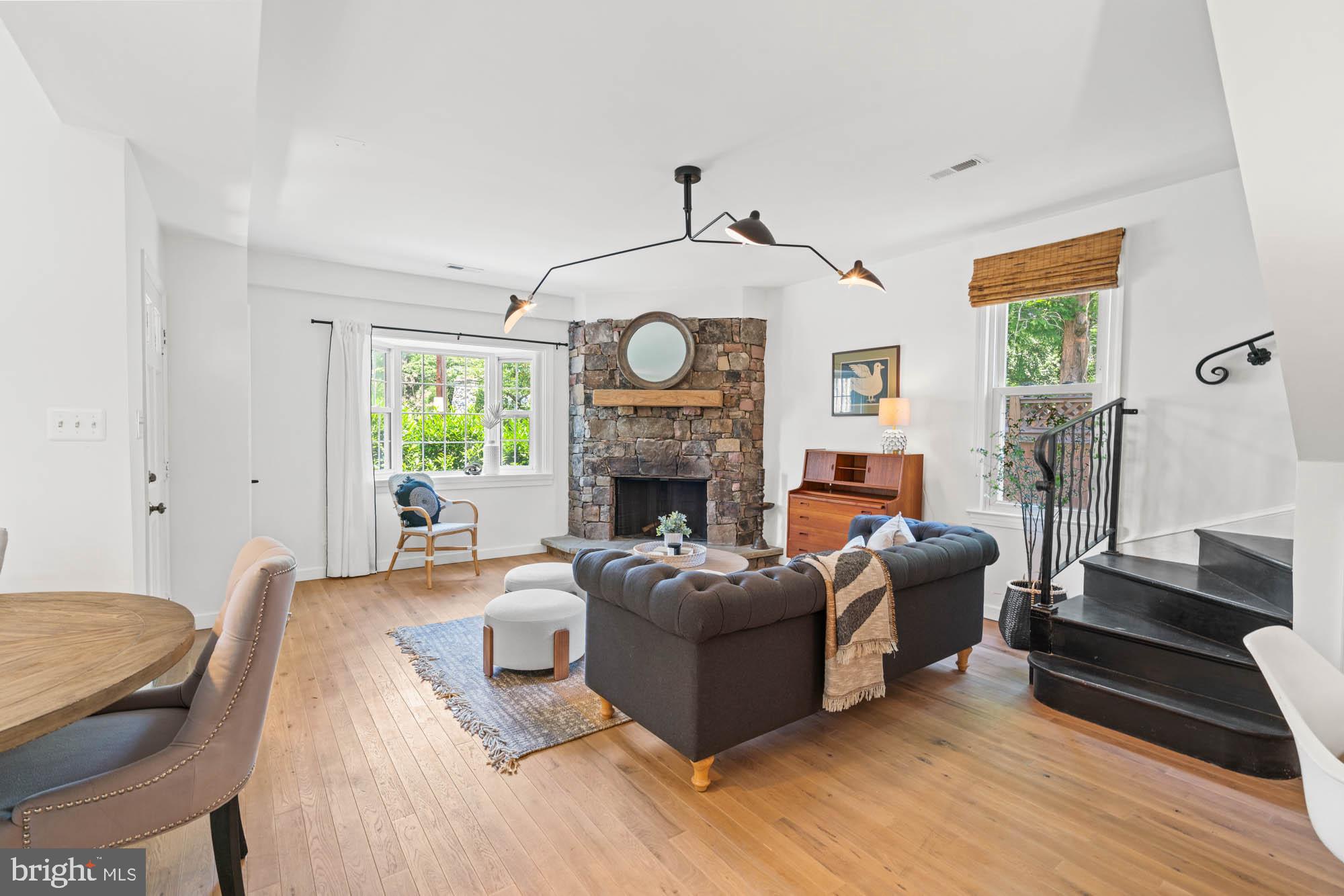 12 Wellesley Circle Glen Echo, MD 20812 - Photo 7 of 52