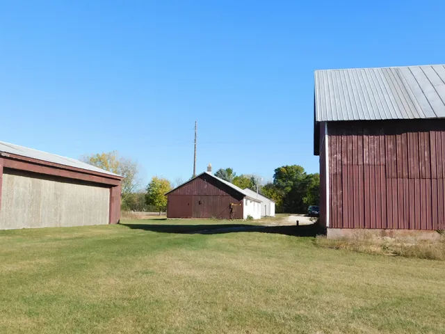 $680,000 | N8621 Wolf River Drive, Algoma, WI 54201