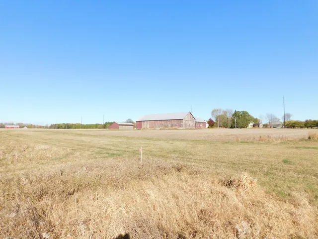 $680,000 | N8621 Wolf River Drive, Algoma, WI 54201