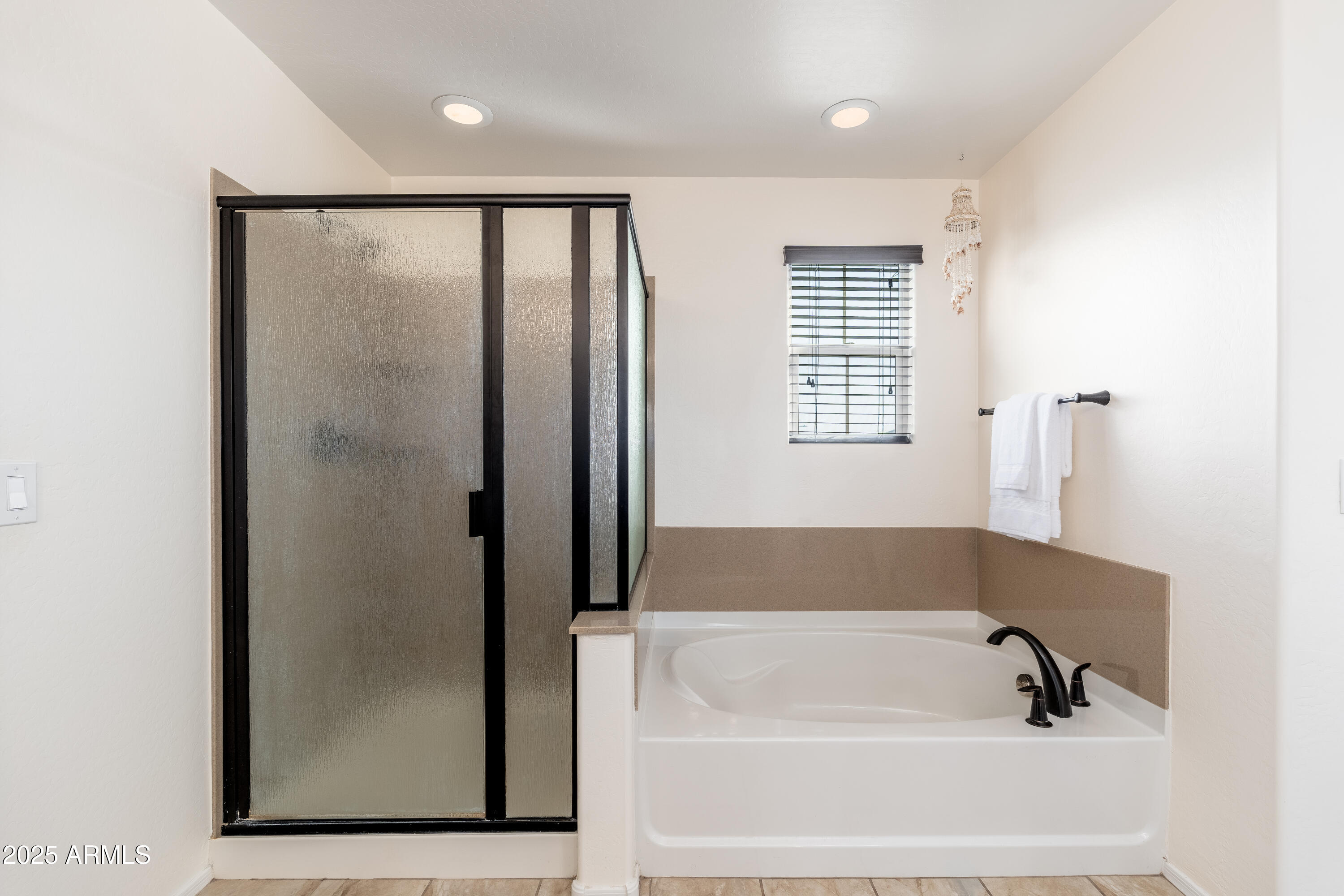 12110 West Rowel Road Peoria, AZ 85383 - Photo 21 of 58 12110 W Rowel Road - 23