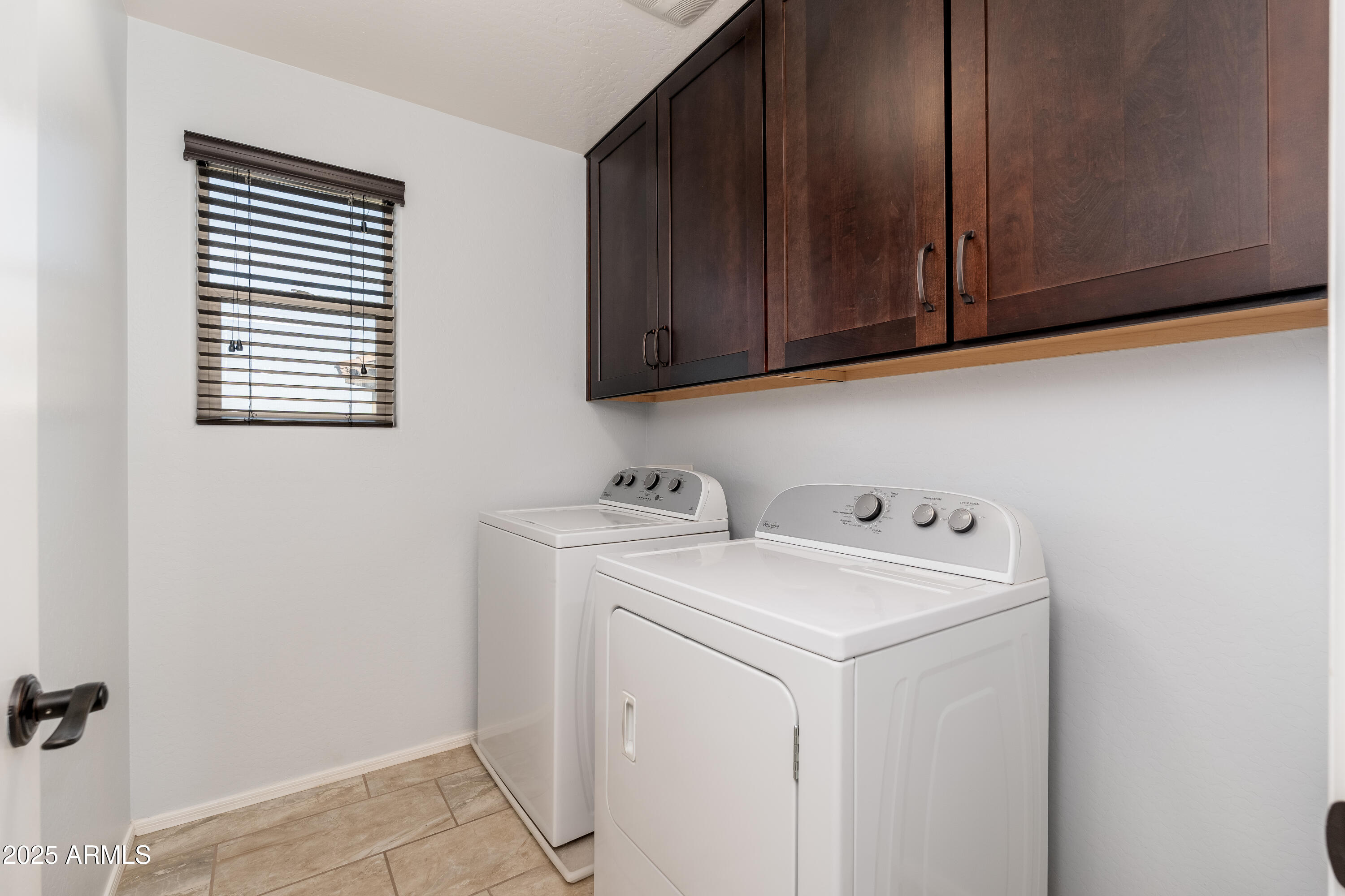 12110 West Rowel Road Peoria, AZ 85383 - Photo 22 of 58 12110 W Rowel Road - 29