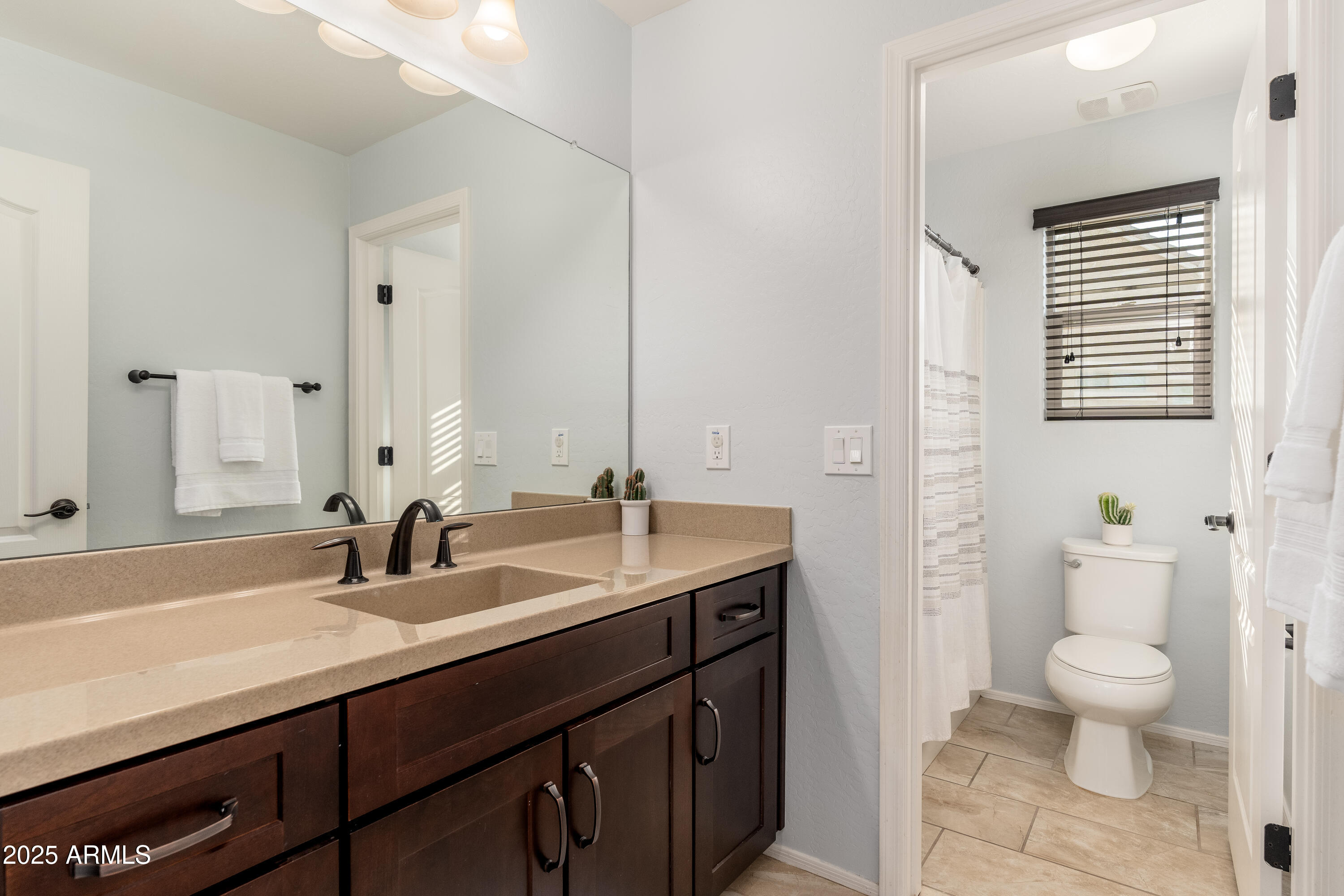 12110 West Rowel Road Peoria, AZ 85383 - Photo 24 of 58 12110 W Rowel Road - 28