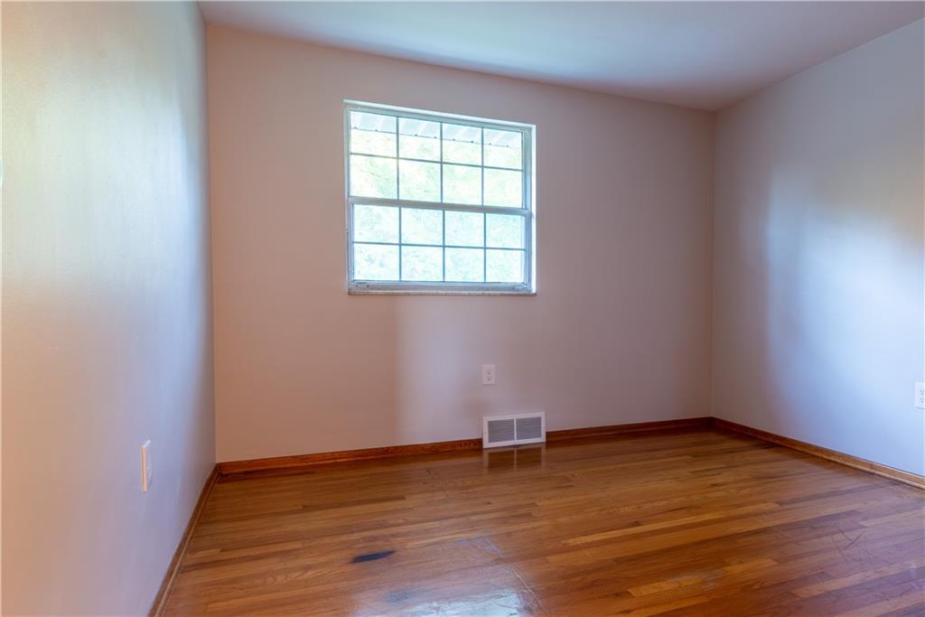 241 West Allegheny Road Imperial, PA 15126 - Photo 14 of 24 Gallery Image 14