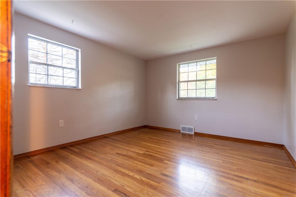 241 West Allegheny Road Imperial, PA 15126 - Photo 15 of 24 Gallery Image 15
