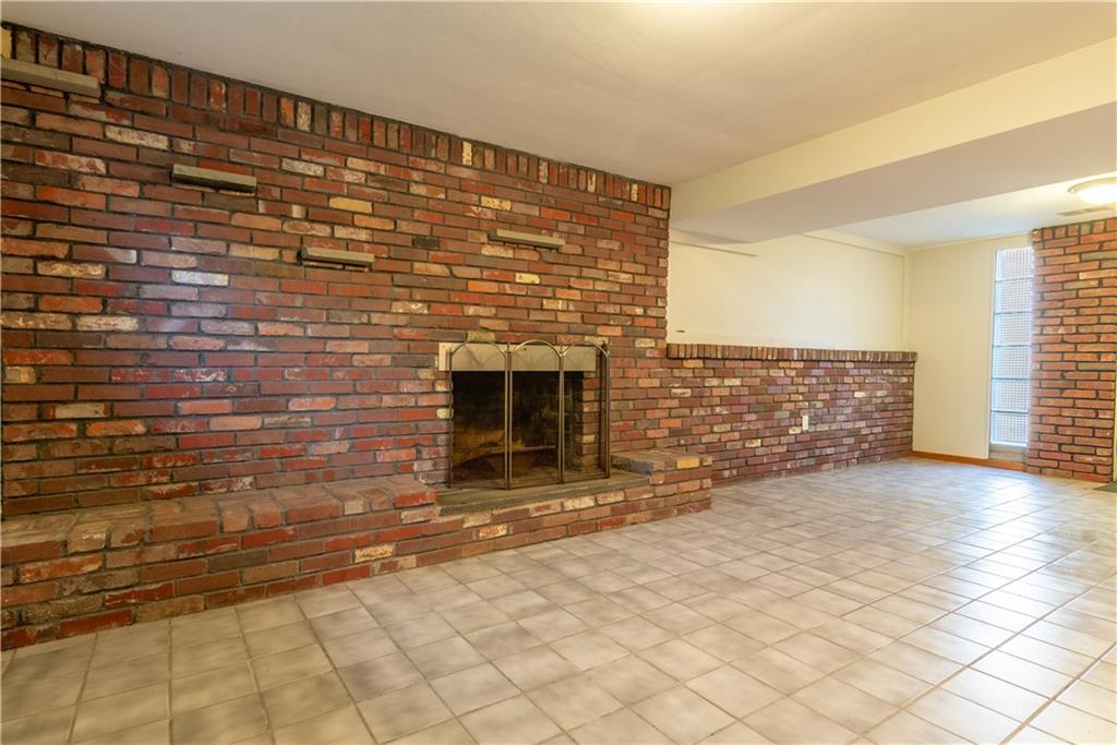 241 West Allegheny Road Imperial, PA 15126 - Photo 19 of 24 Gallery Image 19