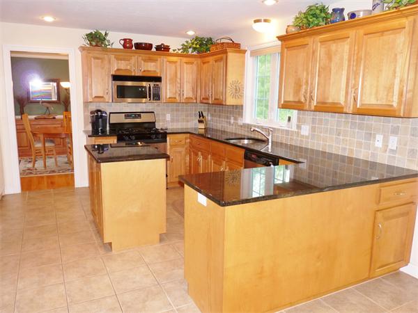 77 Highridge Road Bellingham, MA 02019 - Photo 8 of 30 Gallery Image 8