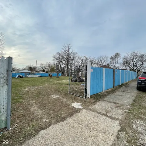 $299,900 | 2150 Gent Avenue, Indianapolis, IN 46202