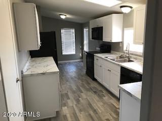 20840 West Telegram Path Road Buckeye, AZ 85326 - Photo 1 of 33 Telegram Path Kitchen 1