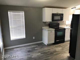 20840 West Telegram Path Road Buckeye, AZ 85326 - Photo 10 of 33 Telegram Path Kitchen 4