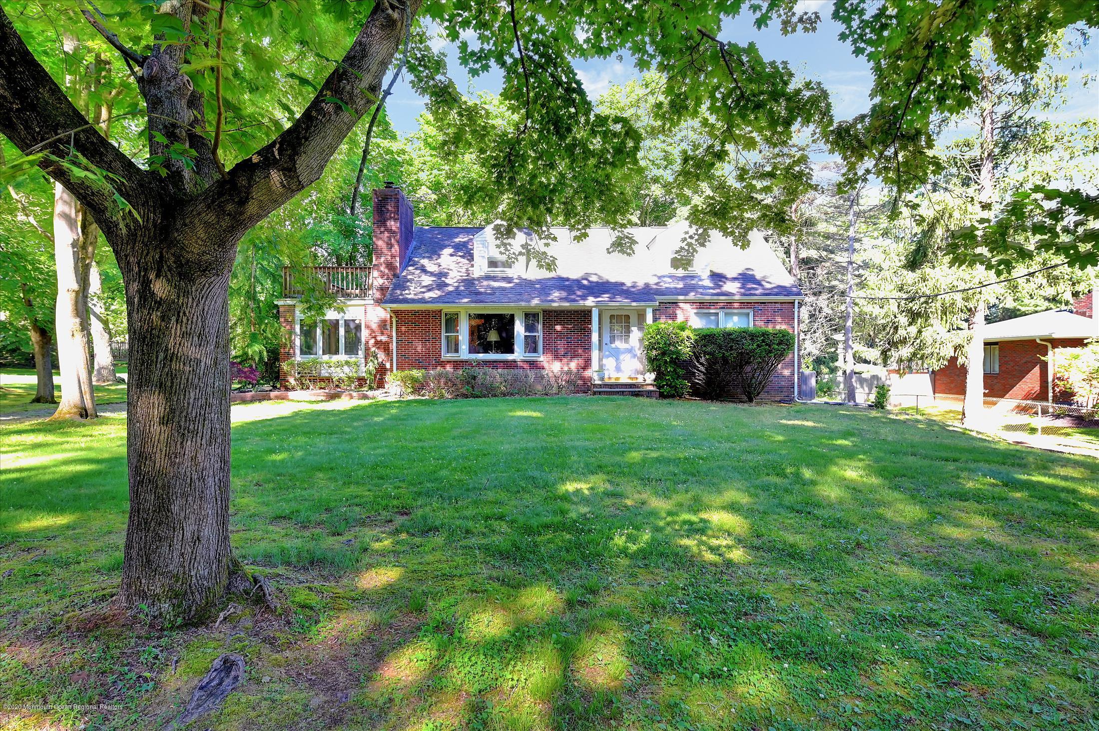 32 Manor Road Colts Neck, NJ 07722 - Photo 2 of 27 Front (2)