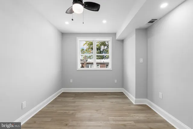 $3,500 | 1401 18th Place Southeast, Washington, DC 20020