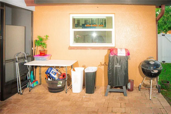 a view of a back yard of the house