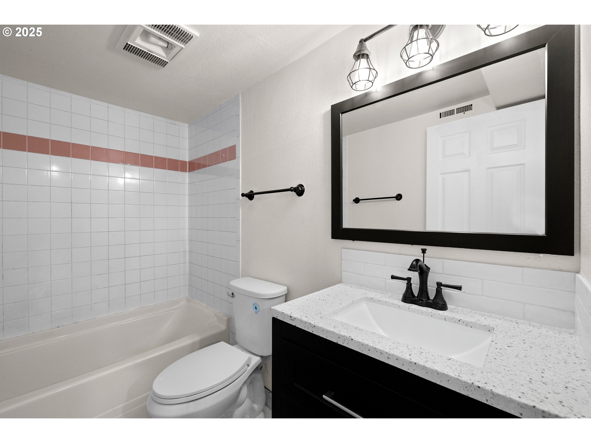 8412 Southeast Liebe Street Portland, OR 97266 - Photo 20 of 31