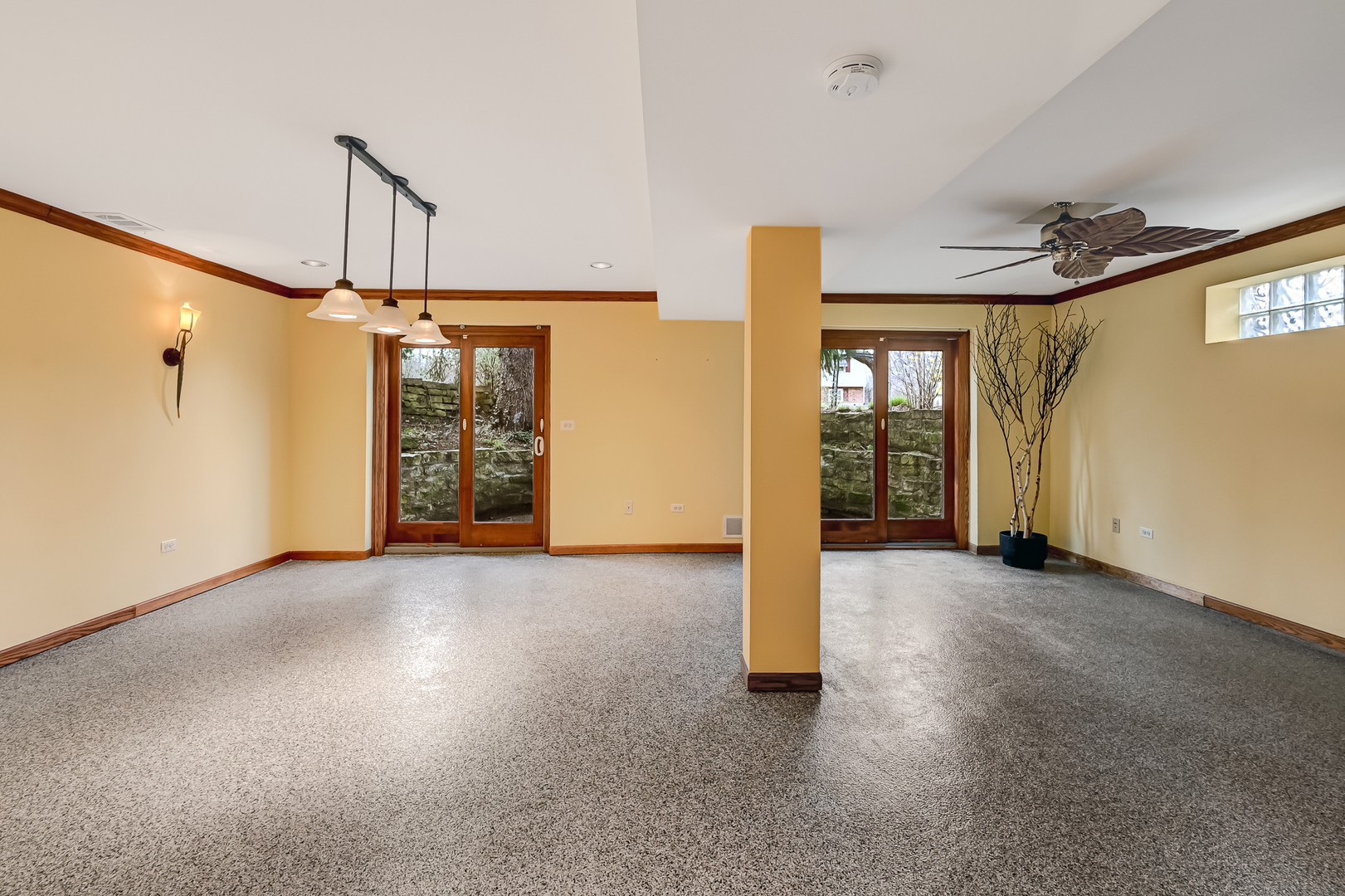 15 North County Line Road Hinsdale, IL 60521 - Photo 19 of 30