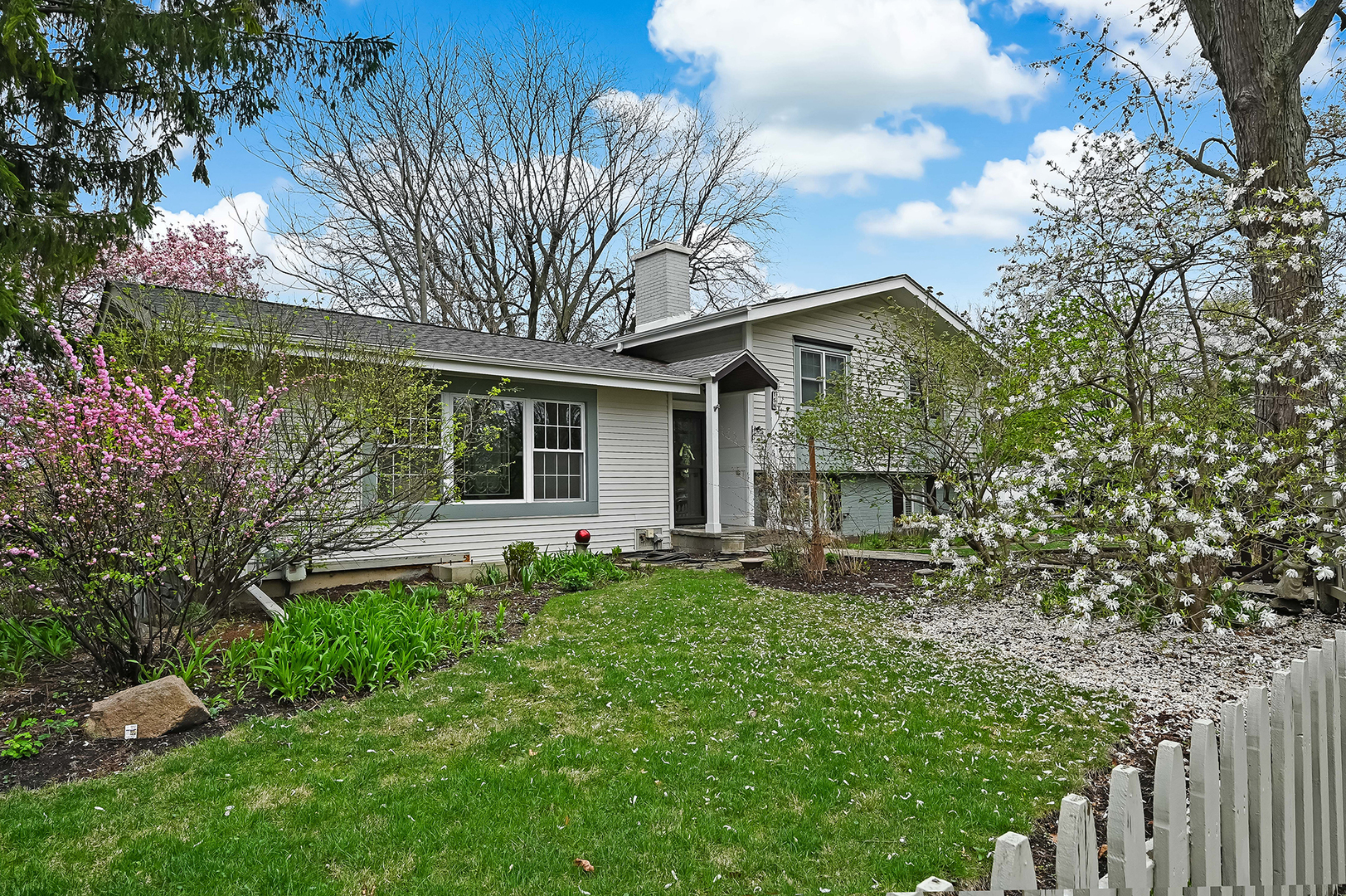 15 North County Line Road Hinsdale, IL 60521 - Photo 27 of 30