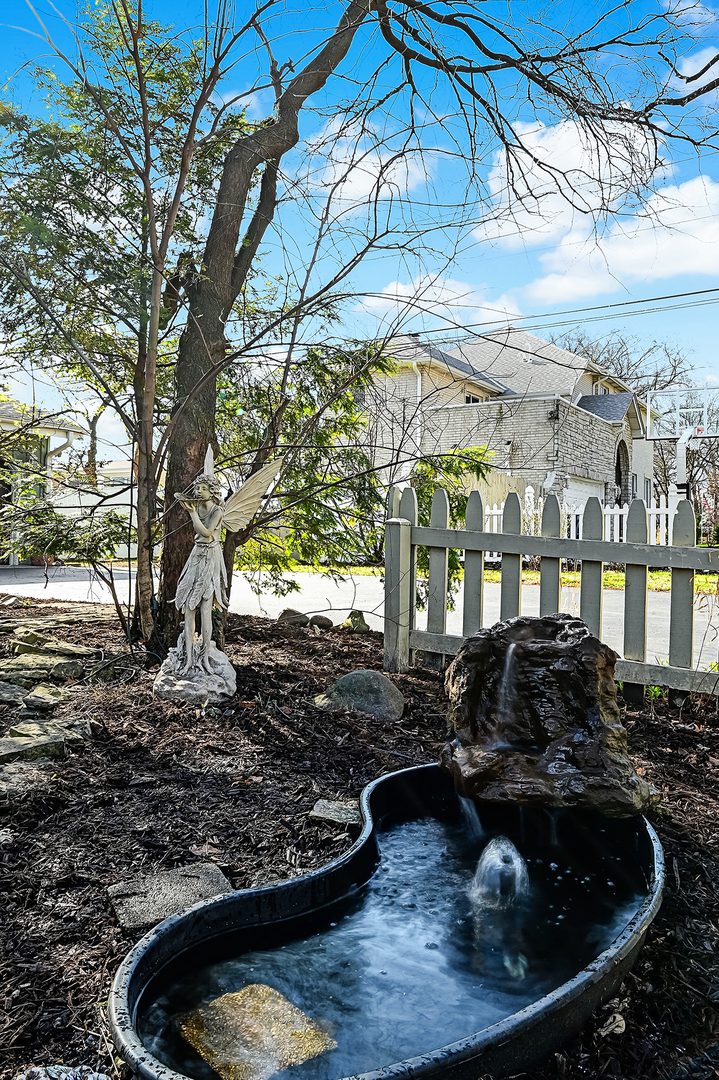 15 North County Line Road Hinsdale, IL 60521 - Photo 29 of 30