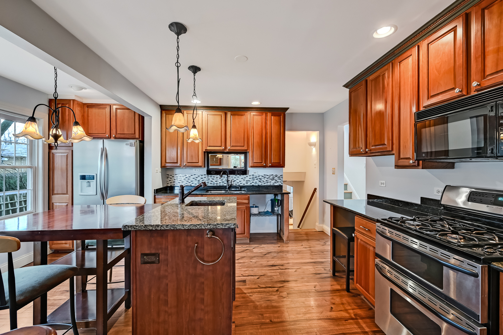 15 North County Line Road Hinsdale, IL 60521 - Photo 8 of 30