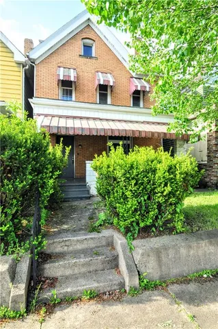 $145,900 | 116 Custer Avenue, Vandergrift, PA 15690