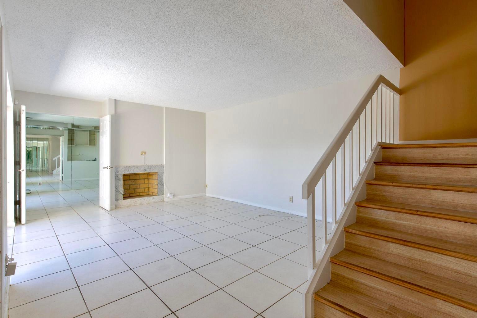702 Springdale Circle Palm Springs, FL 33461 - Photo 18 of 25 SD5