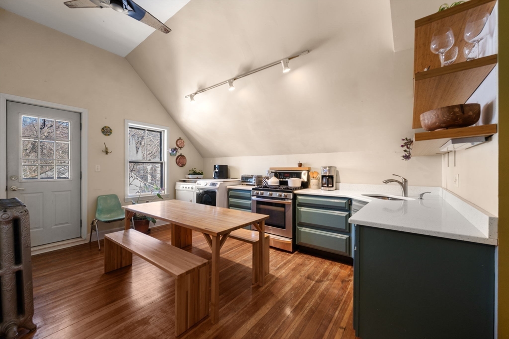 52 Patten Street, Unit 3 Boston, MA 02130 - Photo 6 of 10 Gallery Image 6