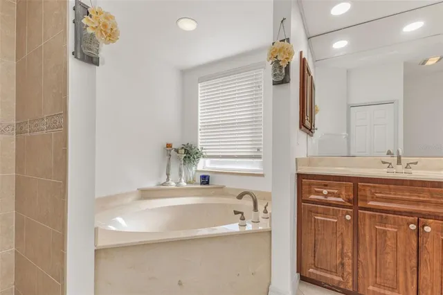 $420,000 | 13361 Southwest Pembroke Circle North, Lake Suzy, FL 34269