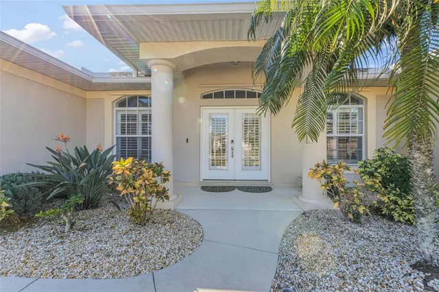 $420,000 | 13361 Southwest Pembroke Circle North, Lake Suzy, FL 34269