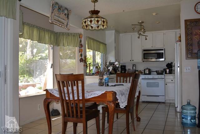 1031 Lodgewood Way Oxnard, CA 93030 - Photo 5 of 10 Additional Photo