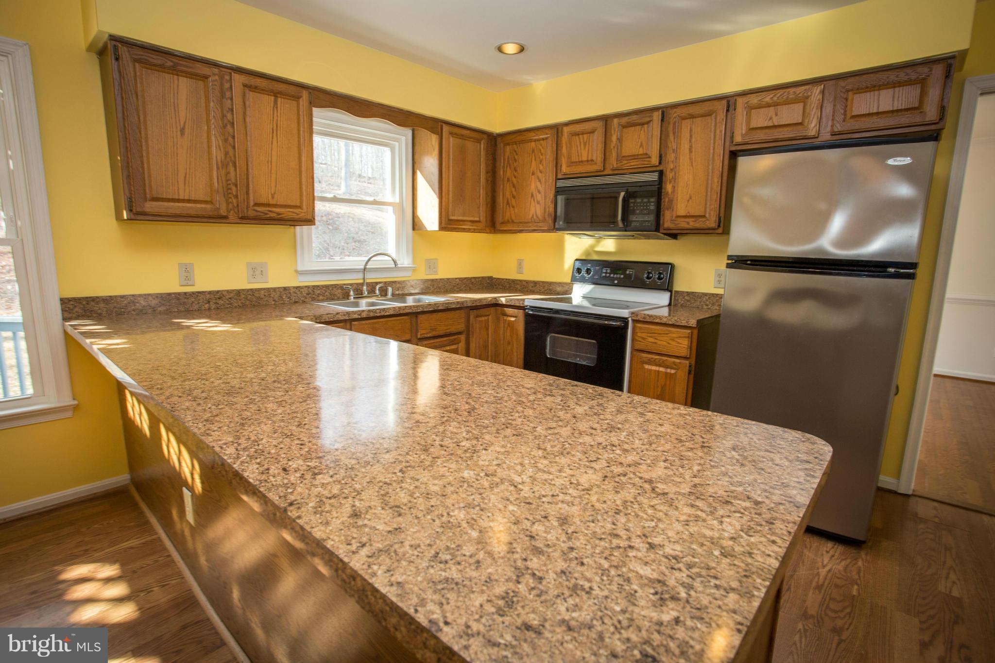 10908 Park Ridge Road Fredericksburg, VA 22408 - Photo 3 of 30 Kitchen