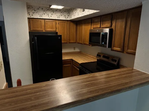a view of a kitchen counter space