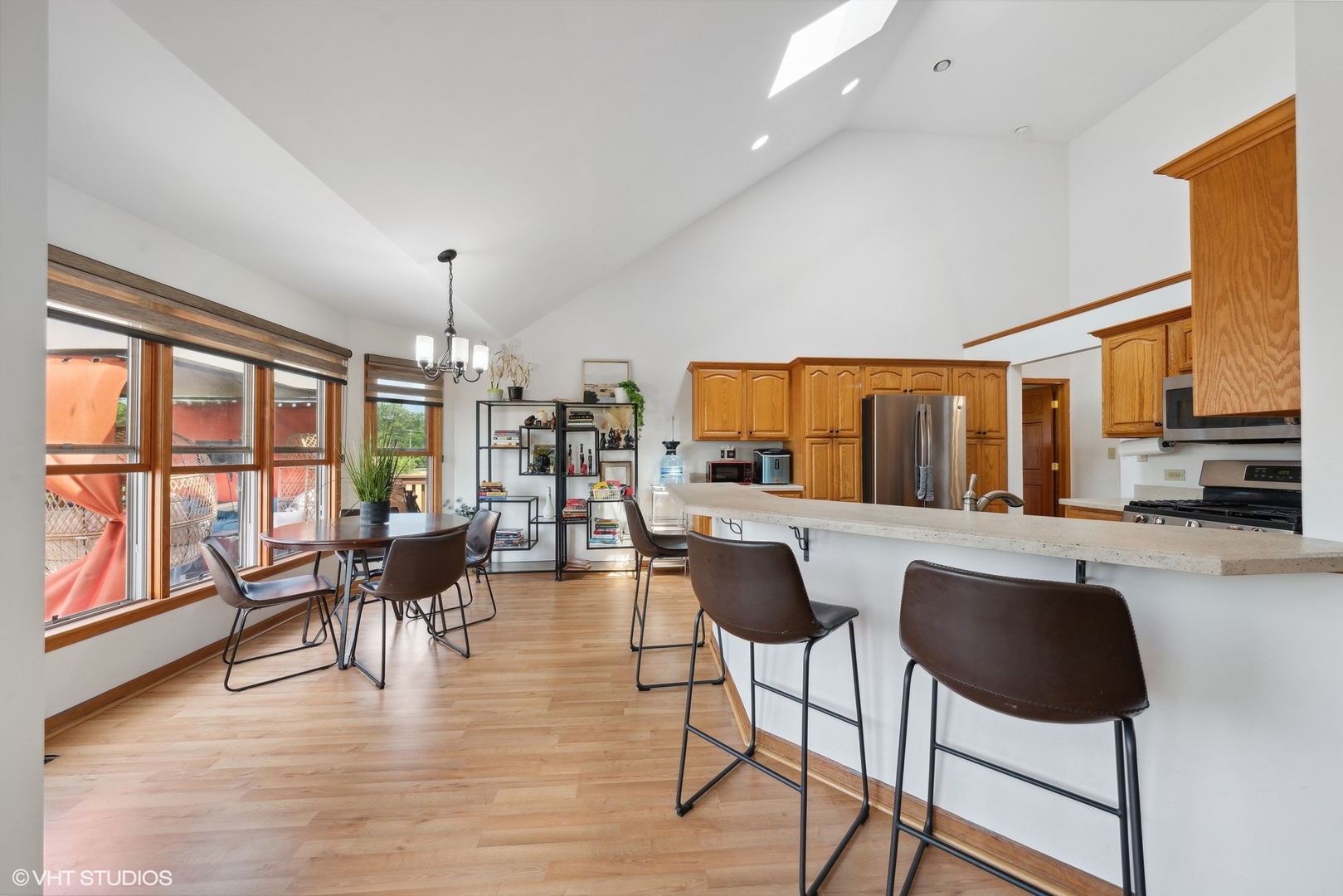 331 Coventry Lane Crete, IL 60417 - Photo 8 of 19 a view of a dining room with furniture window and outside view