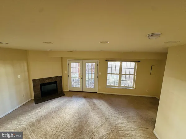 $3,500 | 43776 Smith Ferry Square, Leesburg, VA 20176