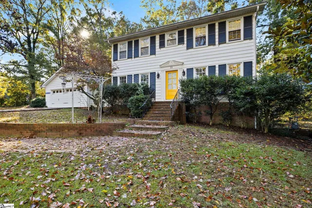 $430,000 | 11 Flintlock Court, Greenville, SC 29611