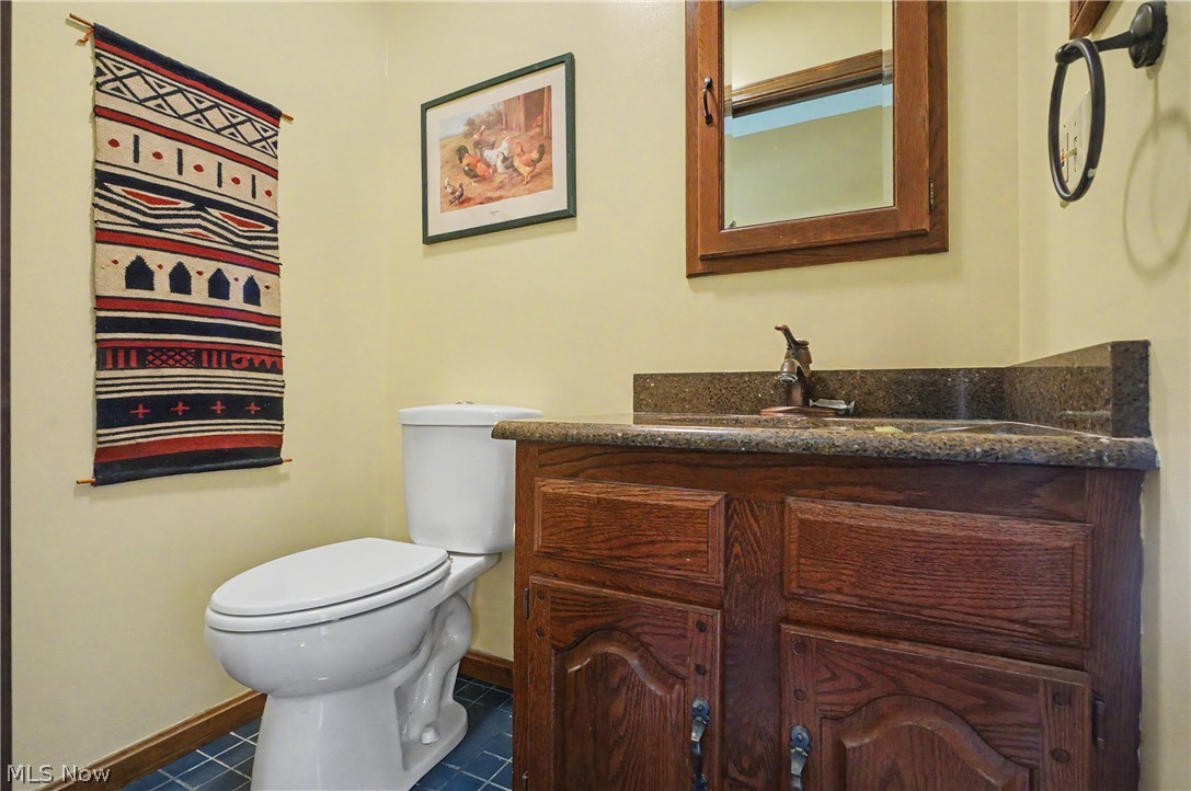 146 Habant Road Amherst, OH 44001 - Photo 11 of 32