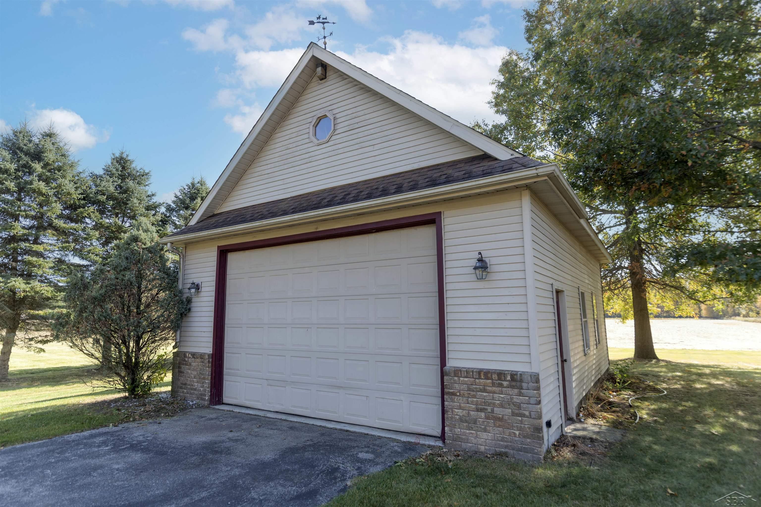 12557 Scott Road Freeland, MI 48623 - Photo 44 of 47