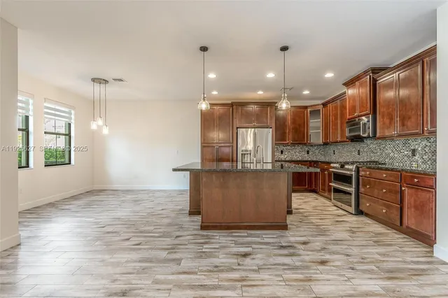 $640,000 | 3155 Northwest 124th Way, Sunrise, FL 33323