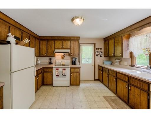 10 Town Farm Road Monson, MA 01057 - Photo 13 of 30