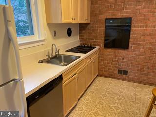 612 Winona Court Silver Spring, MD 20902 - Photo 26 of 34 Gallery Image 26