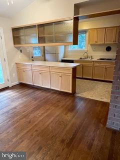 612 Winona Court Silver Spring, MD 20902 - Photo 5 of 34 Gallery Image 5