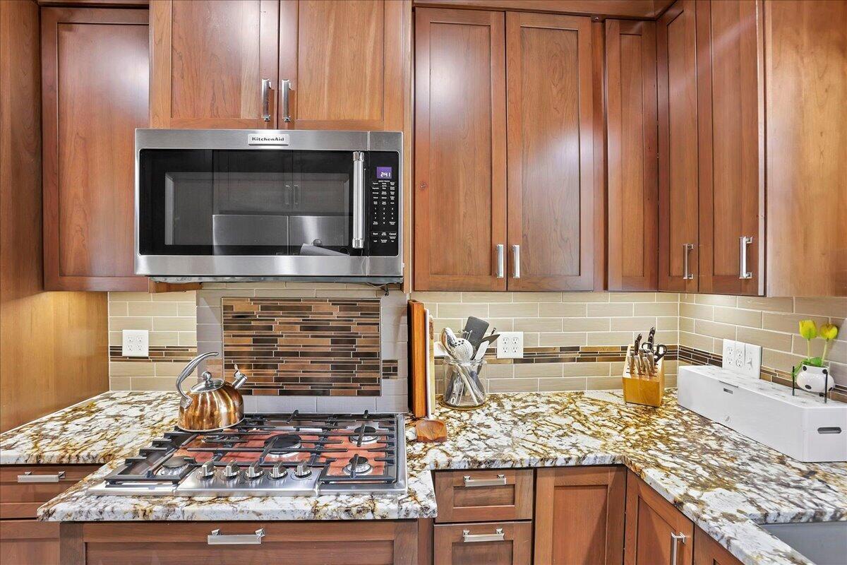 85 Old County Line Road Westerville, OH 43081 - Photo 26 of 66 Kitchen
