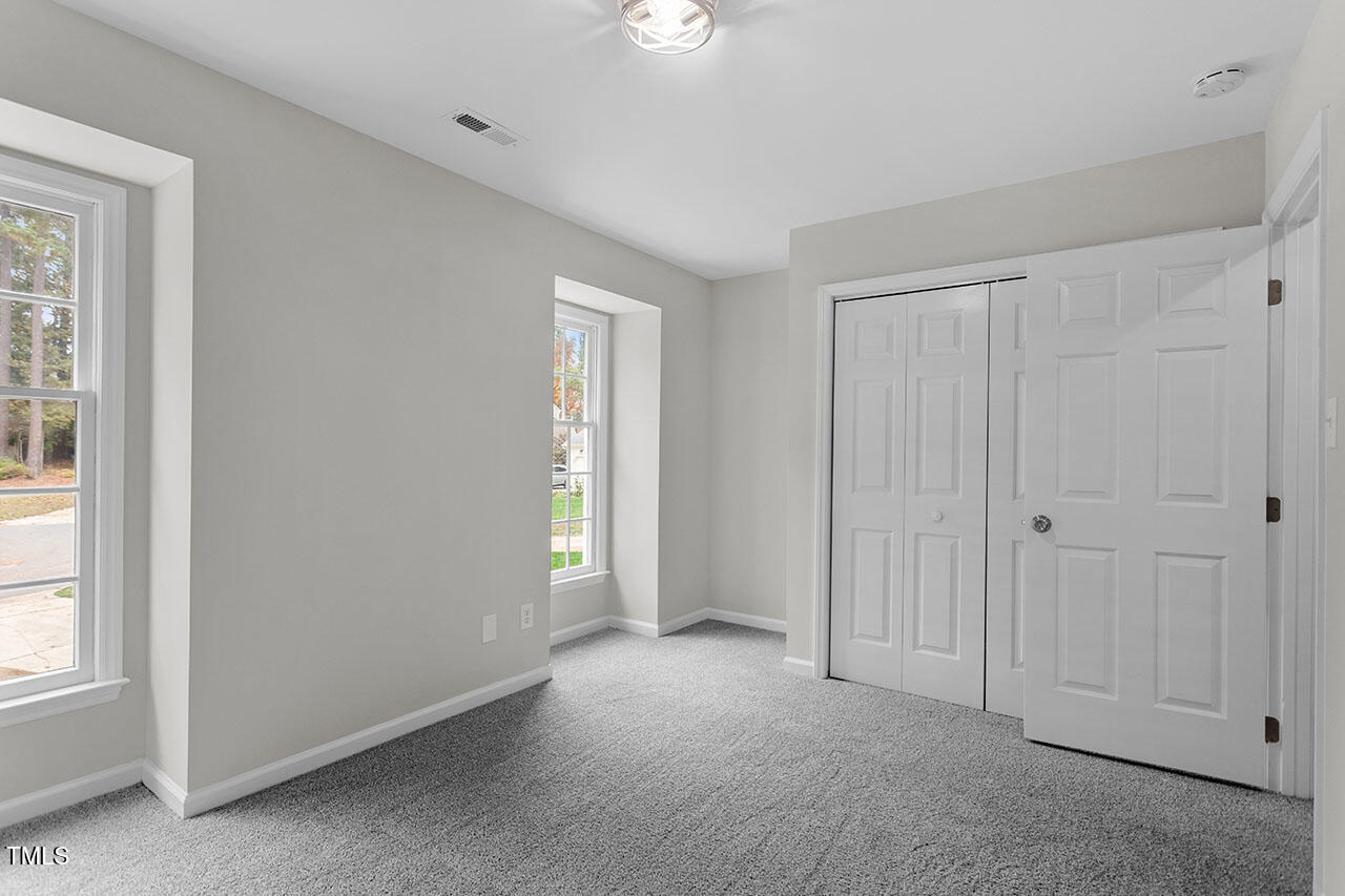 1208 Oakside Court Raleigh, NC 27609 - Photo 17 of 32 1208 Oakside Ct_22