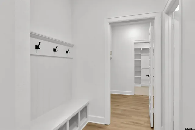 $529,900 | 17560 Sugar Bluff Lane, Flint, TX 75762