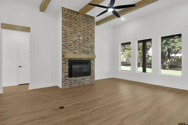 $529,900 | 17560 Sugar Bluff Lane, Flint, TX 75762