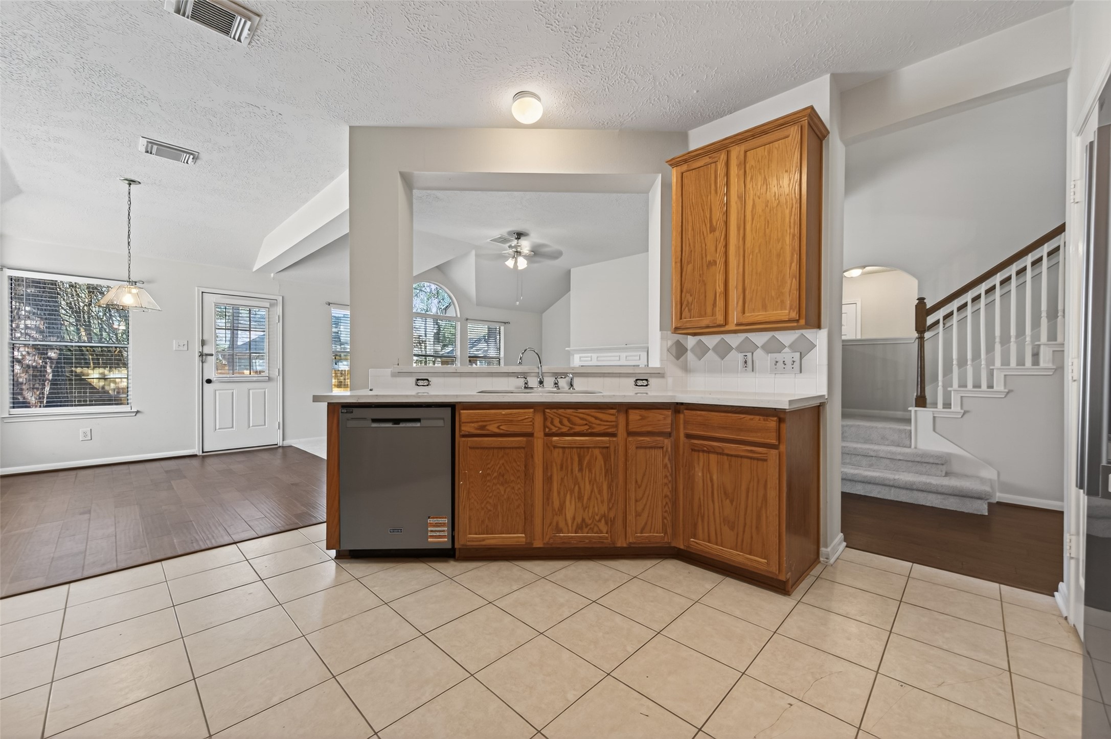 39 North Delta Mill Circle Conroe, TX 77385 - Photo 11 of 35 a bathroom with a sink and a mirror